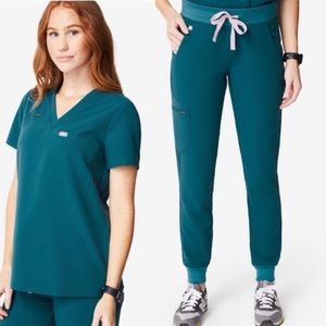 Limited Edition Figs Caribbean Blue Set